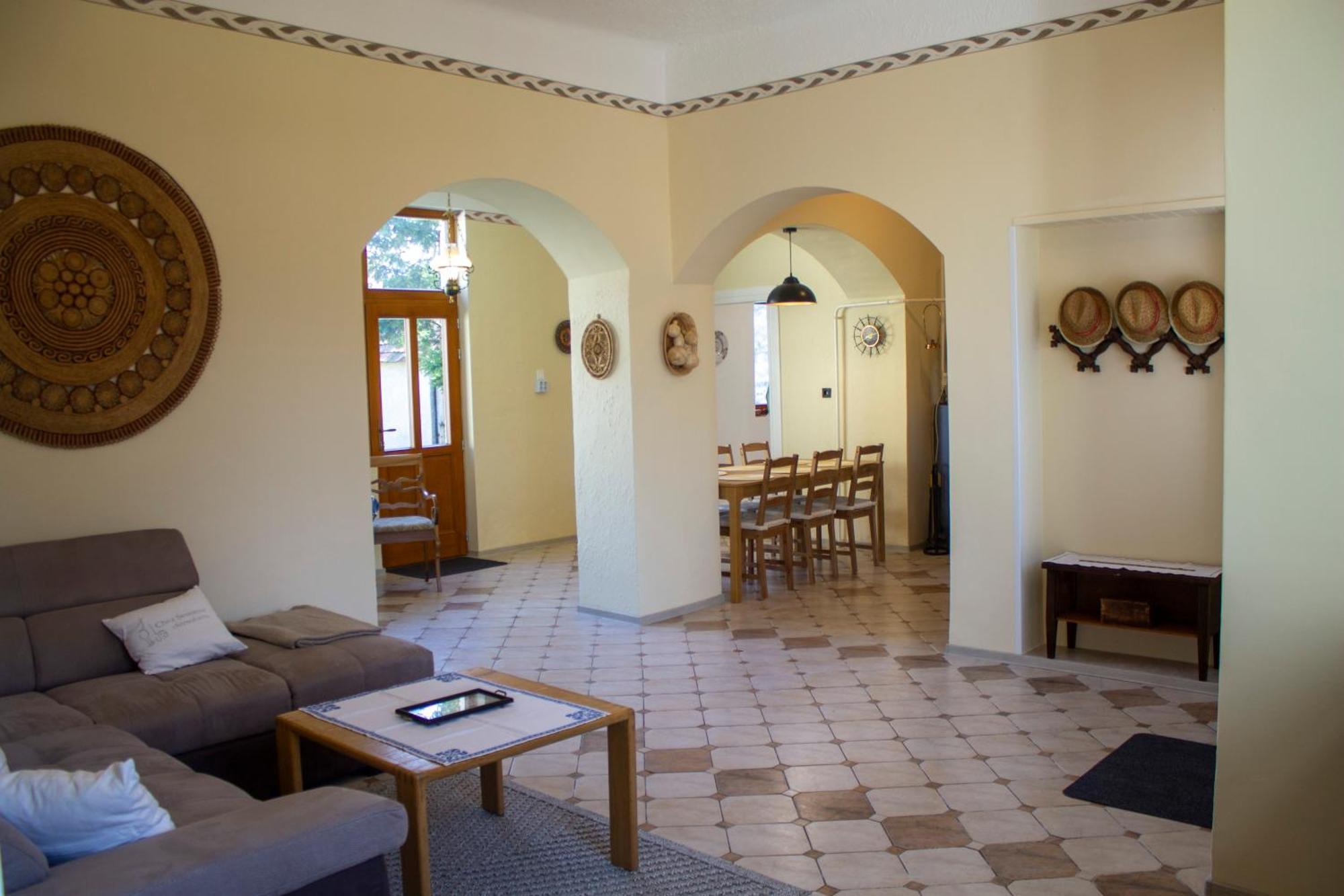 Villa Flora Кишкунмайша Экстерьер фото